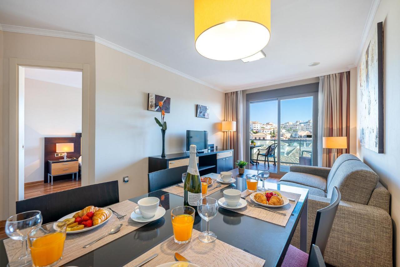 797 Holiday Rentals - Arcosur1- Moderno Apartamento Con Terraza Y Vistas 베날마데나코스타 외부 사진