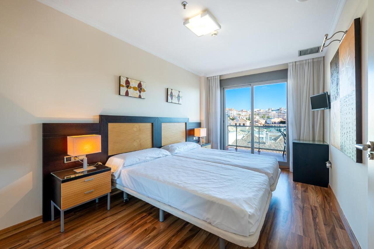 797 Holiday Rentals - Arcosur1- Moderno Apartamento Con Terraza Y Vistas 베날마데나코스타 외부 사진